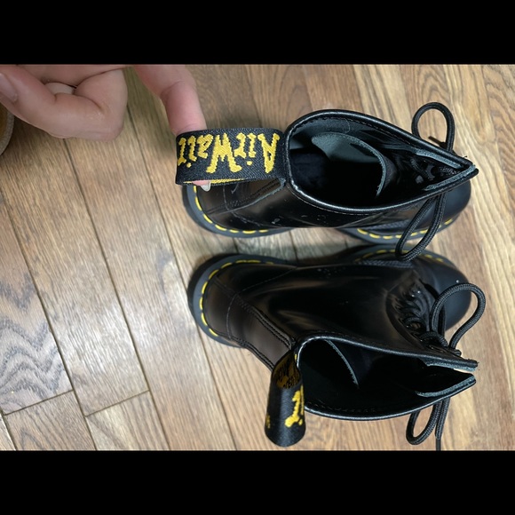 Women’s Doc Marten’s 1460 Bex Smooth Leather Platform Boots. - Picture 5 of 10